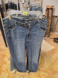6 Pair of New and Slightly Used Denim Jeans. Assorted Brands, Lee, George, and Other. Assorted