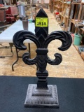 Vintage Cast Iron Fleur De Lis Table Decoration