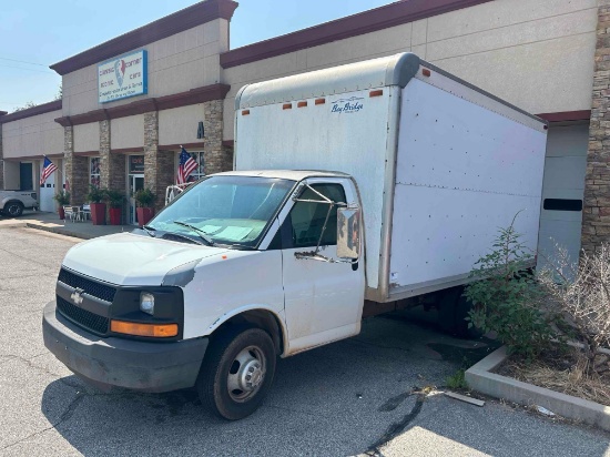 Box truck