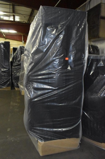 Couch Black