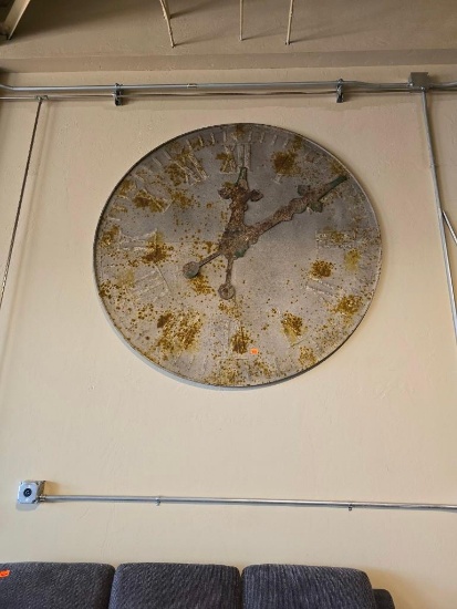 Large clock