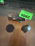 Figurines