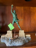 Figurines