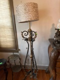 Vintage floor lamp 69 inches tall