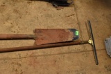 Shovel and squeegee
