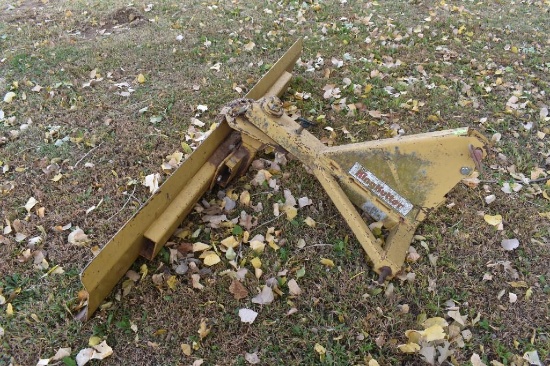 king cutter angle blade tilt...and swivels 7 foot Please bring help to load.