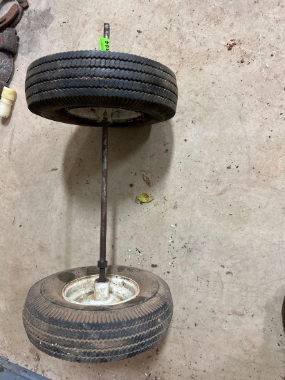 Small tire 2 pcs and axle