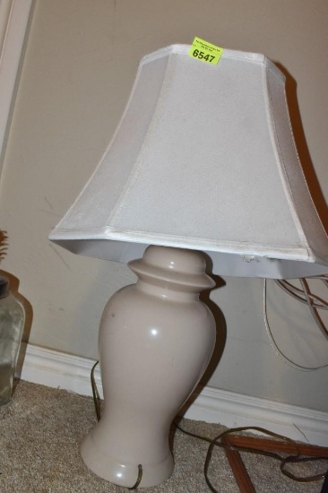 Table lamp with shade