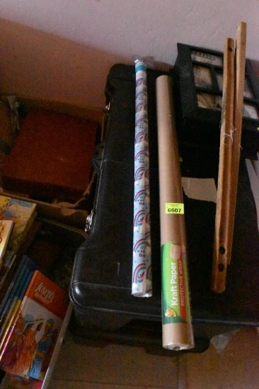 Kraft paper and rainbow wrapping paper