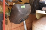Welding helmet