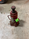 Bottle jack