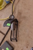 Tire pump