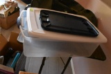 Plastic tote