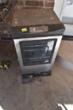 Electric smoker Must bring help to load.