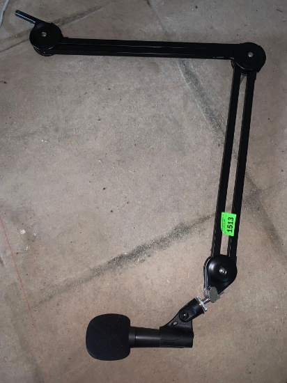 Shure mic and articulating table stand