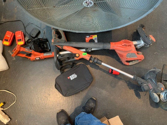 Black & Decker trimmer, edger blower, batteries, charger, carrying case new feed, spool