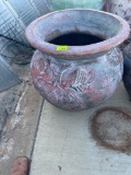 Large flower pot 22in x 20in Must bring help to load