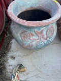 Large flower pot 22in x 20in Must bring help to load