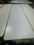 Long table Must bring help to load