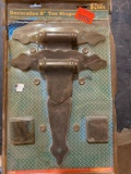 Gate hardware