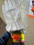 Leather work gloves