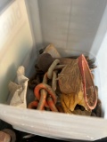 Various garage items