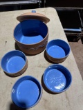 4 bowls and container