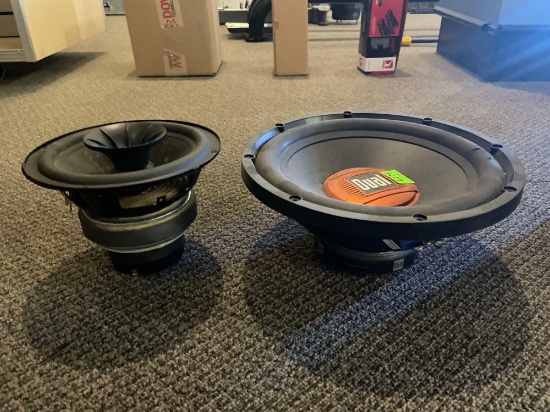 12in Dual subwoofer and 8in subwoofer