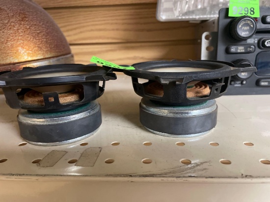 2 phaze audio MR44 speakers