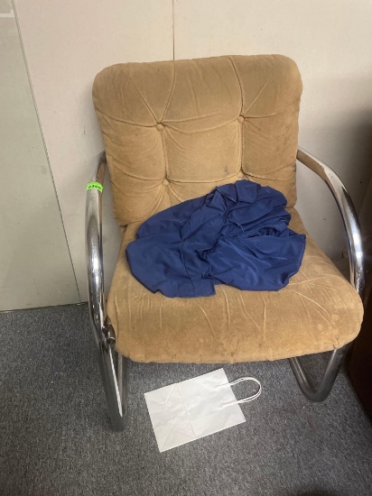 lounge chair