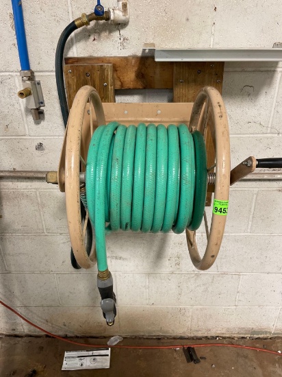 garden hose with metal reel