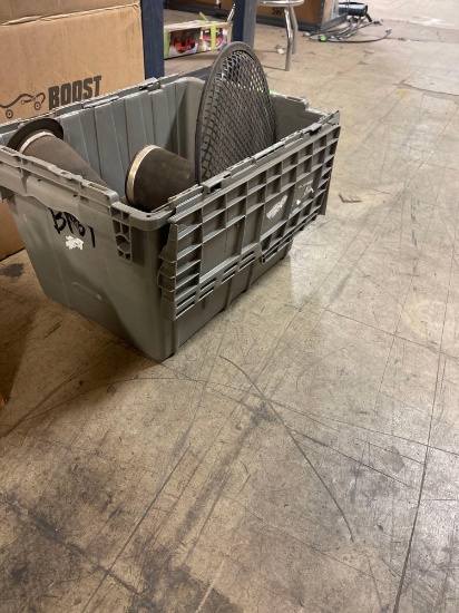 plastic tub with air bags