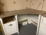 corner desk