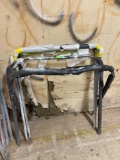 X frame painters saw horses