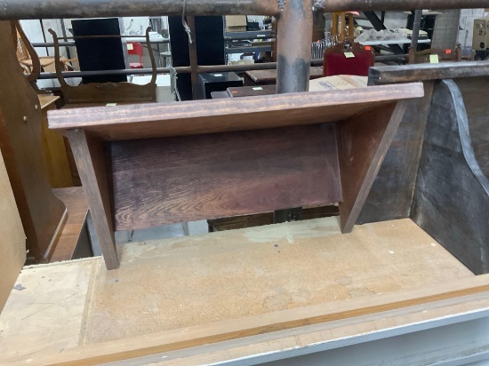Shelf wood