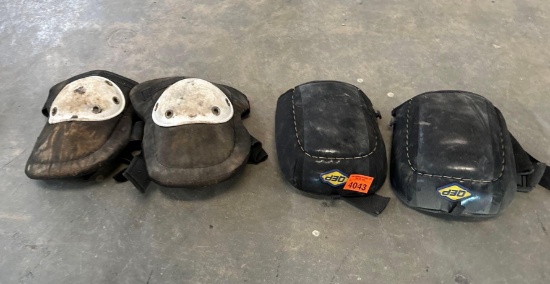 Knee pads