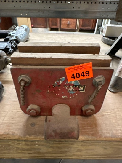 Wood vise