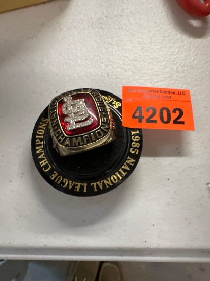 St. Louis championship ring 1985