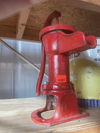 Pump head