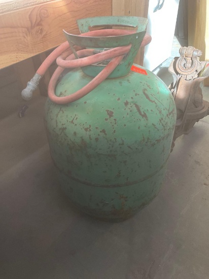Freon bottle conversion to air tank