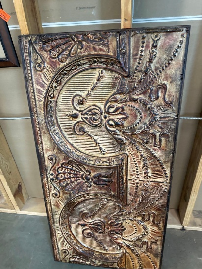 Wall decor 29 x 45 1/2