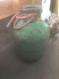 Freon bottle conversion to air tank