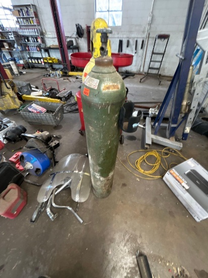 oxygen bottle