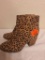Cheetah print size 5.5 Bootines