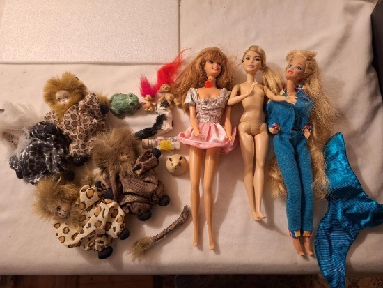 dolls