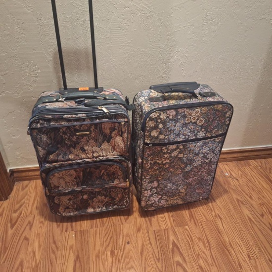 suitcases with wheels