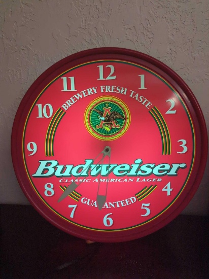 Budweiser Lighted Round Wall Clock