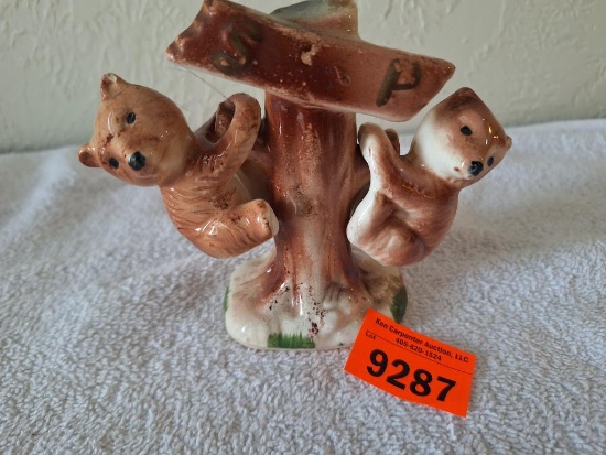 vintage salt and pepper shaker- bears hanging from tree