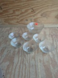 Set of 7 clear glass bowls
