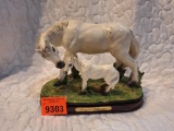 horse figurine